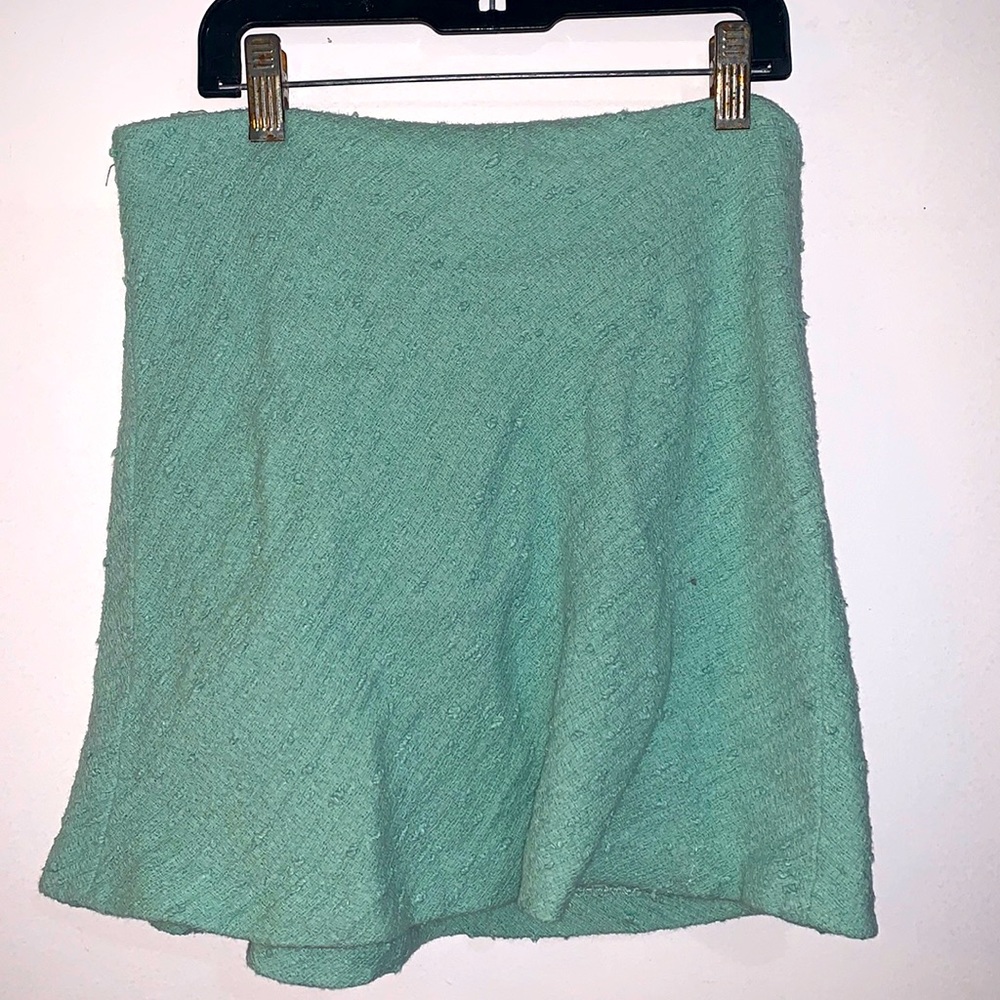zara Tweed material skirt